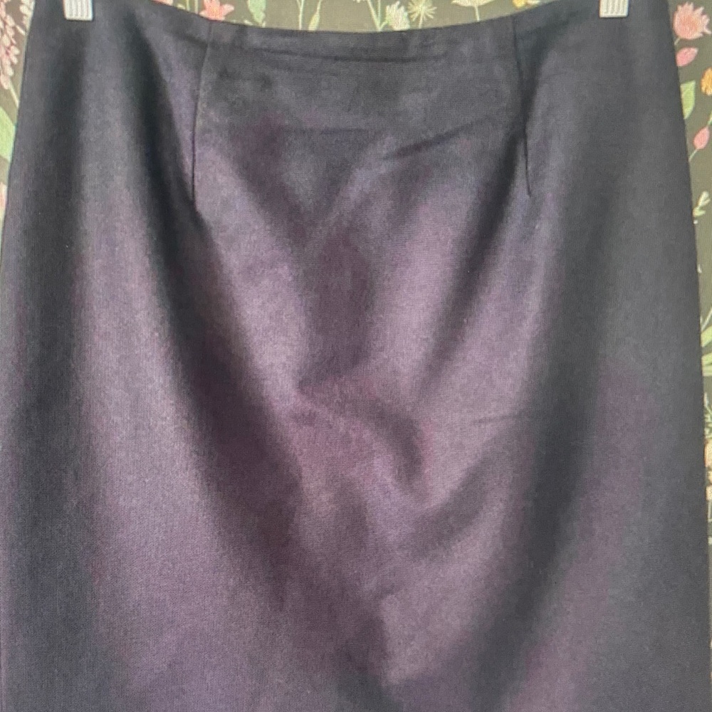 Requirements Women's Pencil Skirt in Deep Purple
